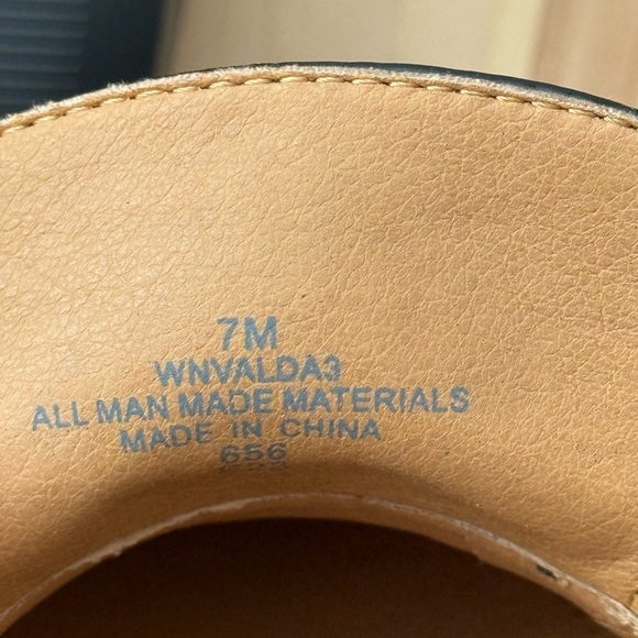 Nine West Valda Square Toe Block Black Heel Dress Pumps Size 7M - Picture 10 of 10